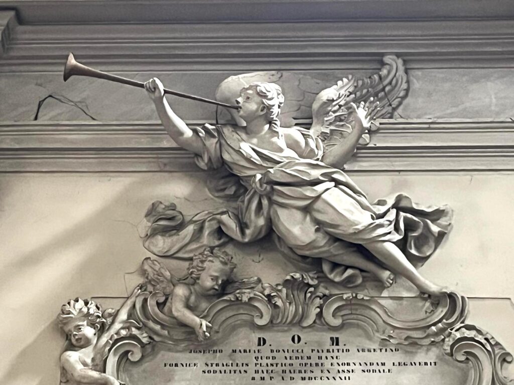 Al via il restauro della pavimentazione della Chiesa della Santissima Trinità